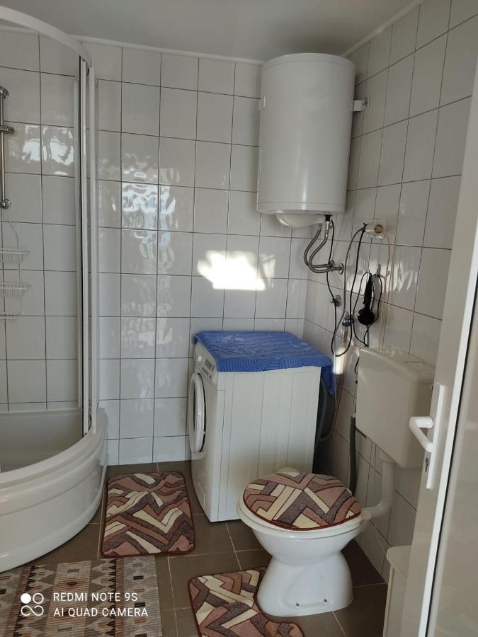 Apartmani Iva Sveti Juraj Exteriör bild