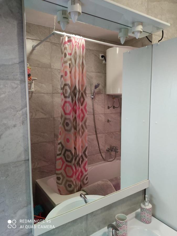 Apartmani Iva Sveti Juraj Exteriör bild